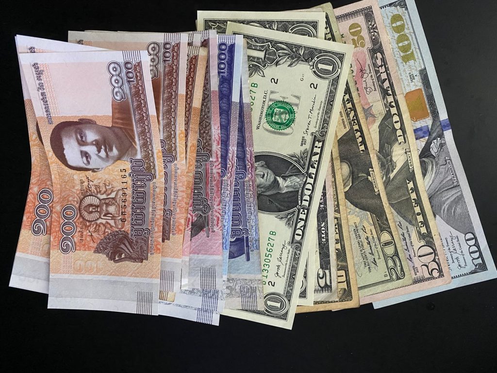Cambodian currency - USD and Cambodian Riel- SUBBURN.COM