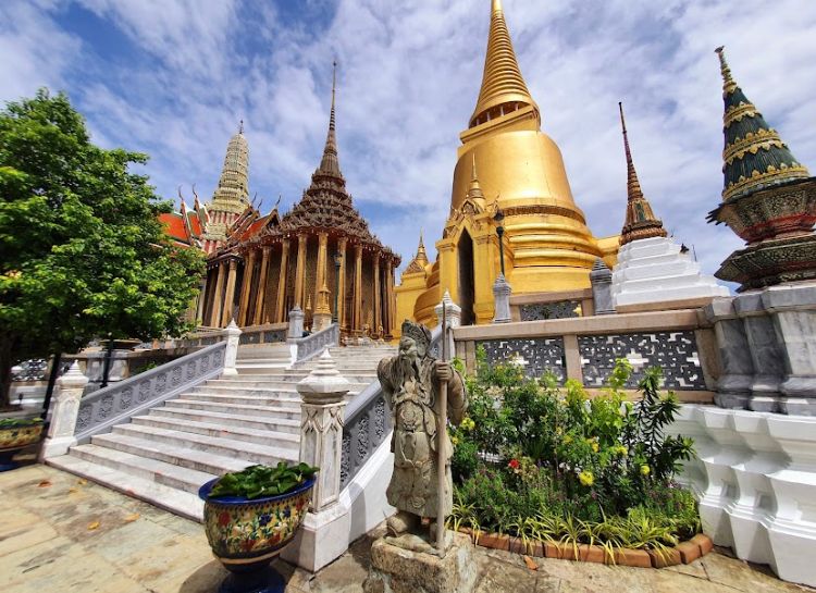 The Grand Palace Thailand - SUBBURN.COM