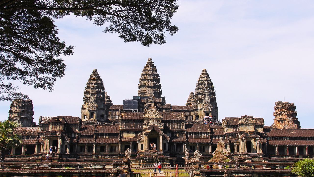 Best Things To Do In Cambodia - Siem Reap - subburn.com