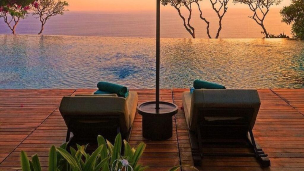 Best Villas to Stay in Bali 2024 - sunset spot bali